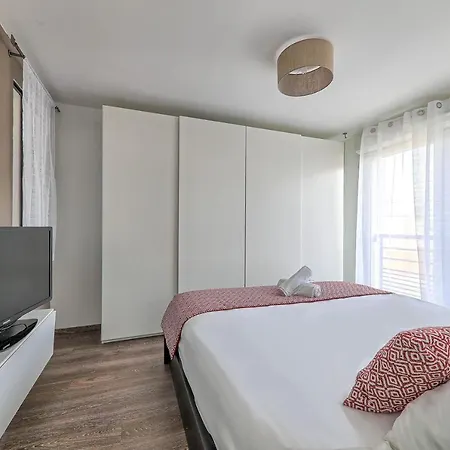 Les Scandinaves Апартаменты